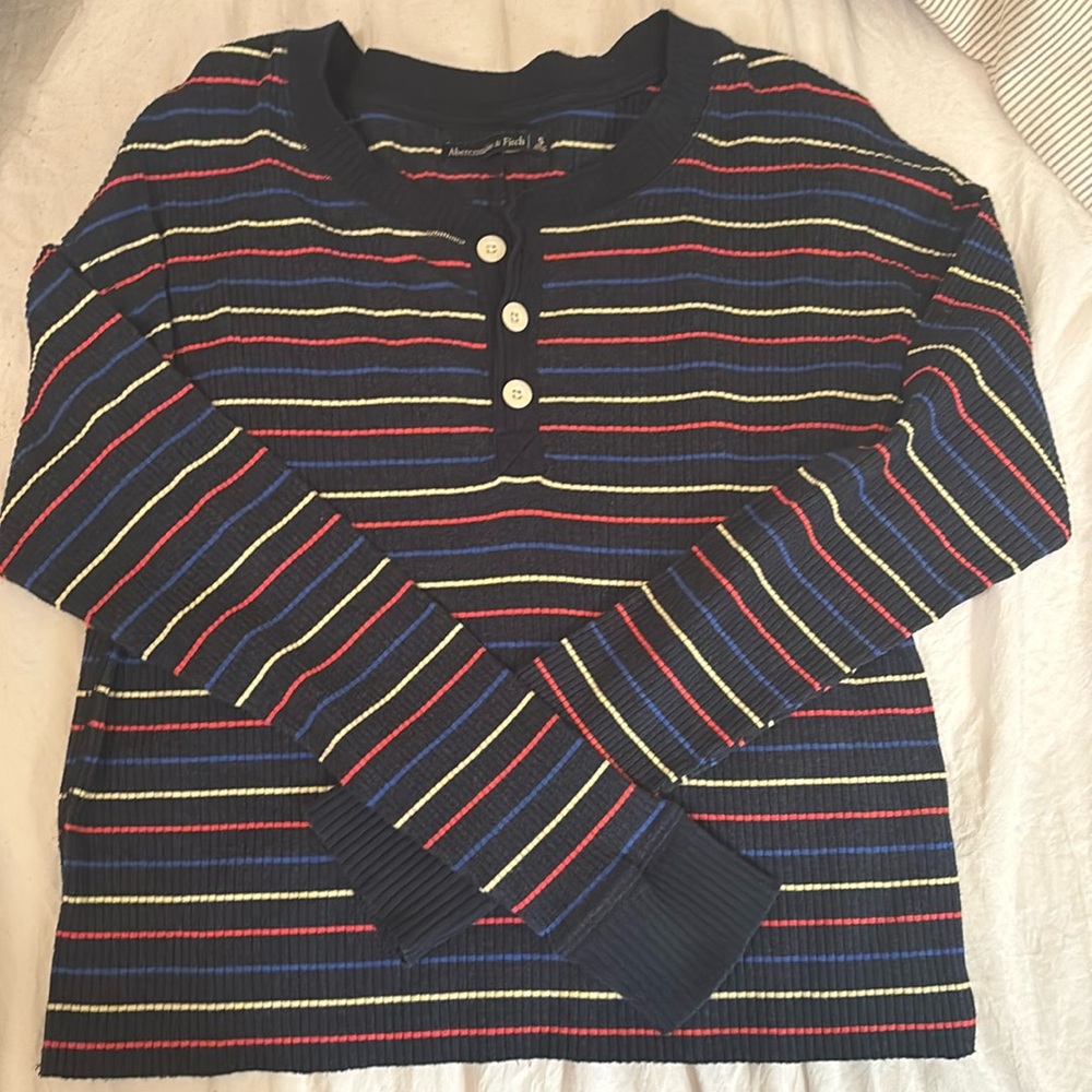 Abercrombie & Fitch size S Henley long sleeve
